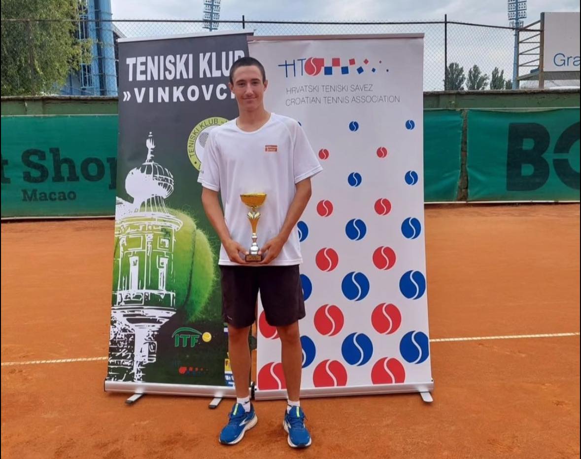 Virághalmi Viktor 2024. nyarán, Horvátországban játszotta első junior ITF-döntőjét